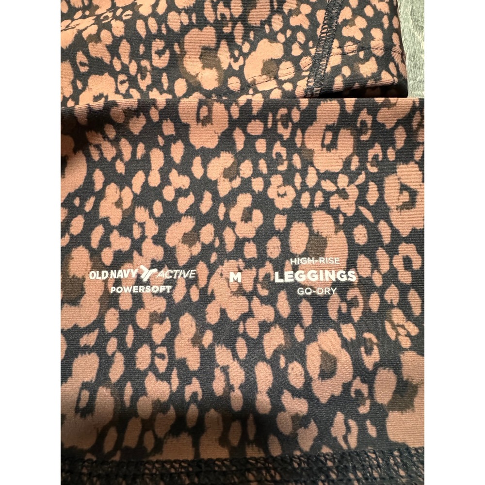 Old Navy Powersoft‎ Leopard Print Activewear Set Leggings & Sports Bra Medium - Picture 2 of 4